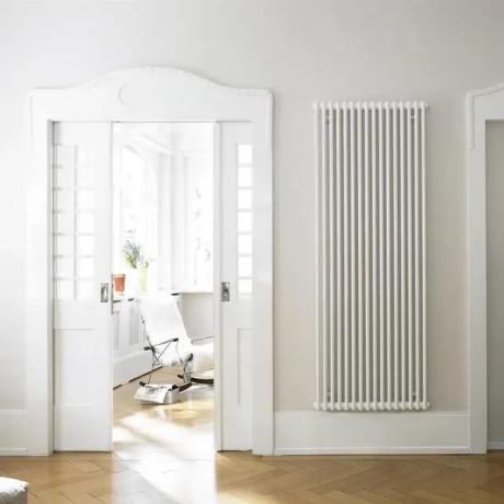 Радиатор Zehnder Charleston 2180 сталь трубч 10сек 1/2" бок/подк В1792х Ш486х ГЛ62мм 1919Вт с крепл